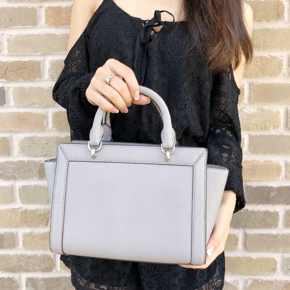 Michael Kors Tina Small Satchel Gray perforated - Picture 5 of 7